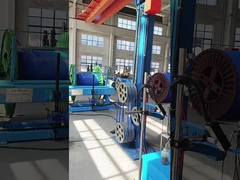 Macchina per l'imballaggio dei cavi